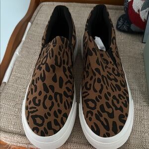 Jenn Ardor Leopard Print Flats